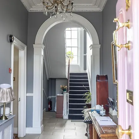 Abbeyleigh House-2